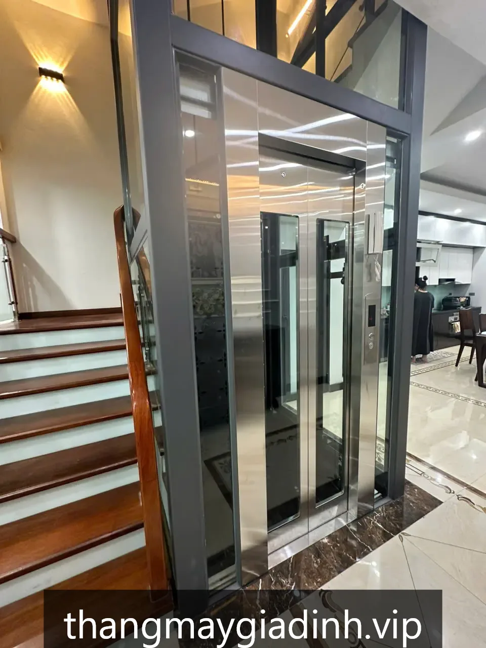 Lắp đặt thang máy gia đình nhà phố Long Xuyên, An Giang